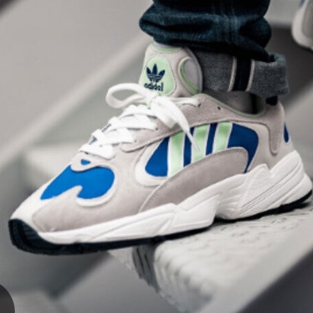 adidas Men's Blue, Light Green & Gray Retro Running Sneakers